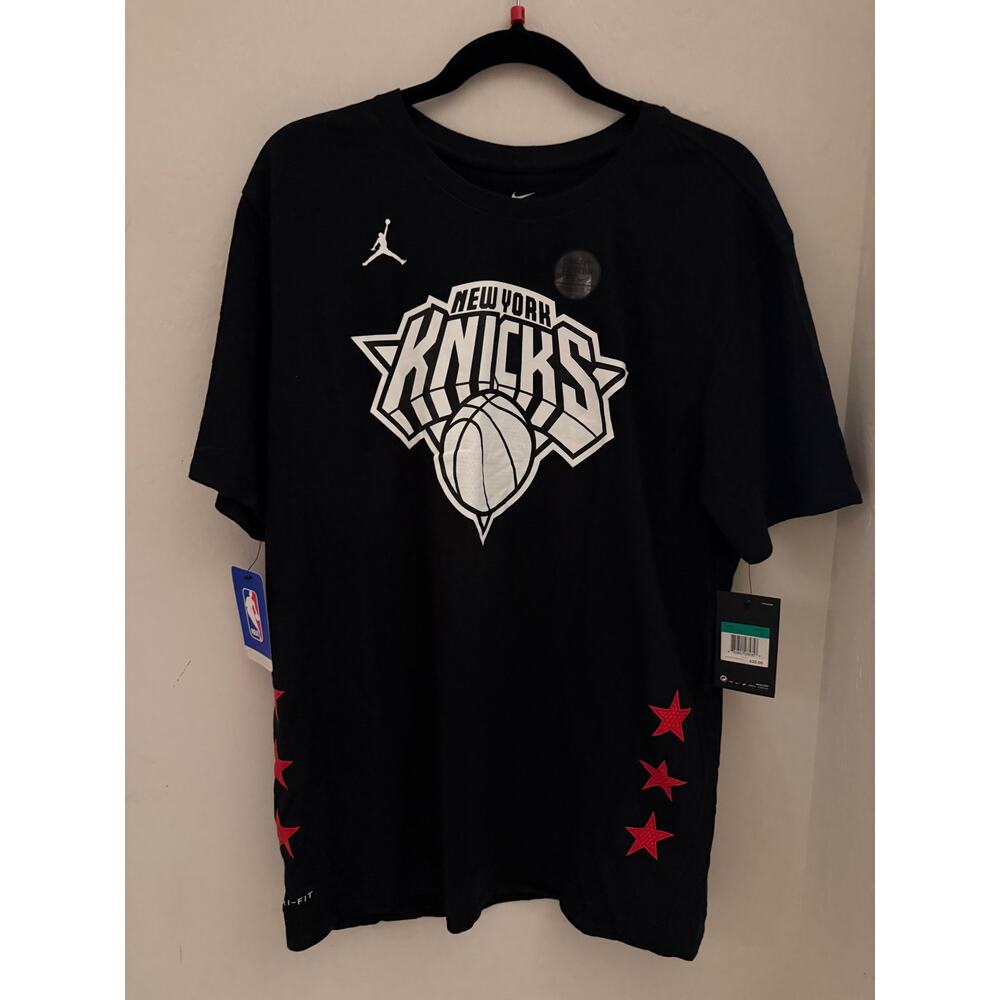 New York Knicks - Kristaps Porziņģis Men's Nike Dri-Fit T-shirt Size XL-NWT